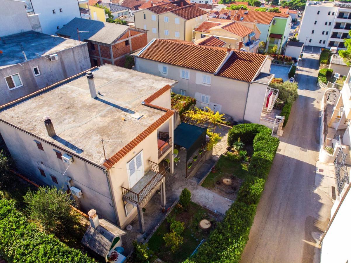 מאקרסקה Apartments Katica מראה חיצוני תמונה