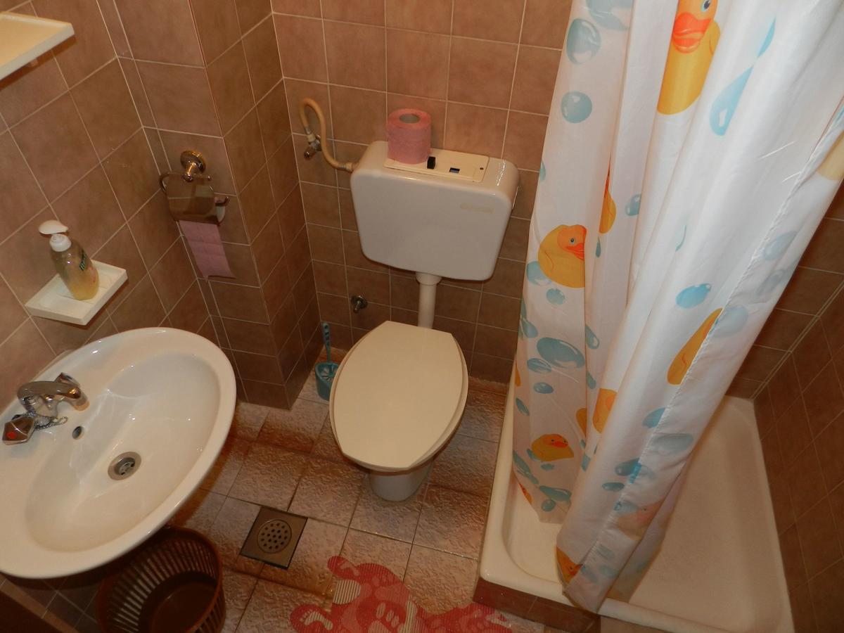 מאקרסקה Apartments Katica מראה חיצוני תמונה